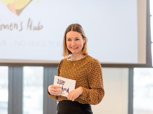 womenshub-nov21-hamburg_XeniaBluhm-44
